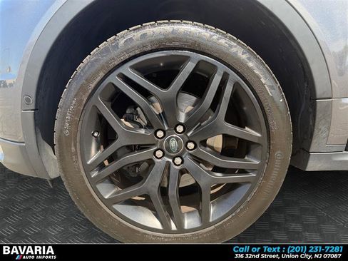 Used 2017 Land Rover Range Rover Evoque HSE Dynamic image 9