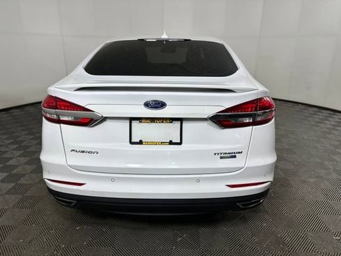 Used 2020 Ford Fusion Titanium image 4