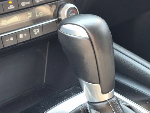 Used 2025 MAZDA CX-5 AWD 2.5 S w/ Select Package image 19