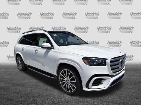 New 2026 Mercedes-Benz GLS 450 4MATIC image 2