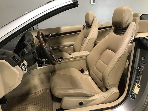 Used 2012 Mercedes-Benz E 350 Cabriolet image 19