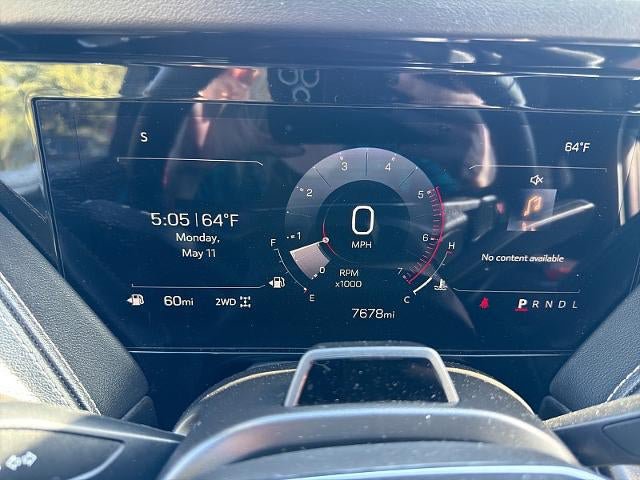 Used 2025 GMC Yukon AT4 Ultimate w/ LPO, Floor Liner Package AWD/4WD image 36