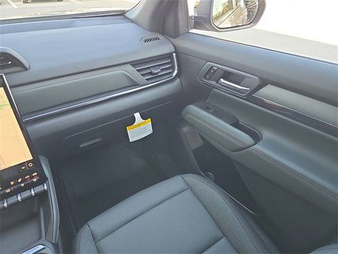 New 2026 GMC Terrain AT4 w/ Convenience Package III image 15