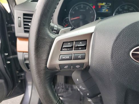 Used 2013 Subaru Outback 3.6R Limited image 24