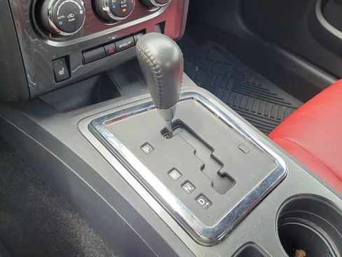 Used 2014 Dodge Challenger SXT RWD image 23
