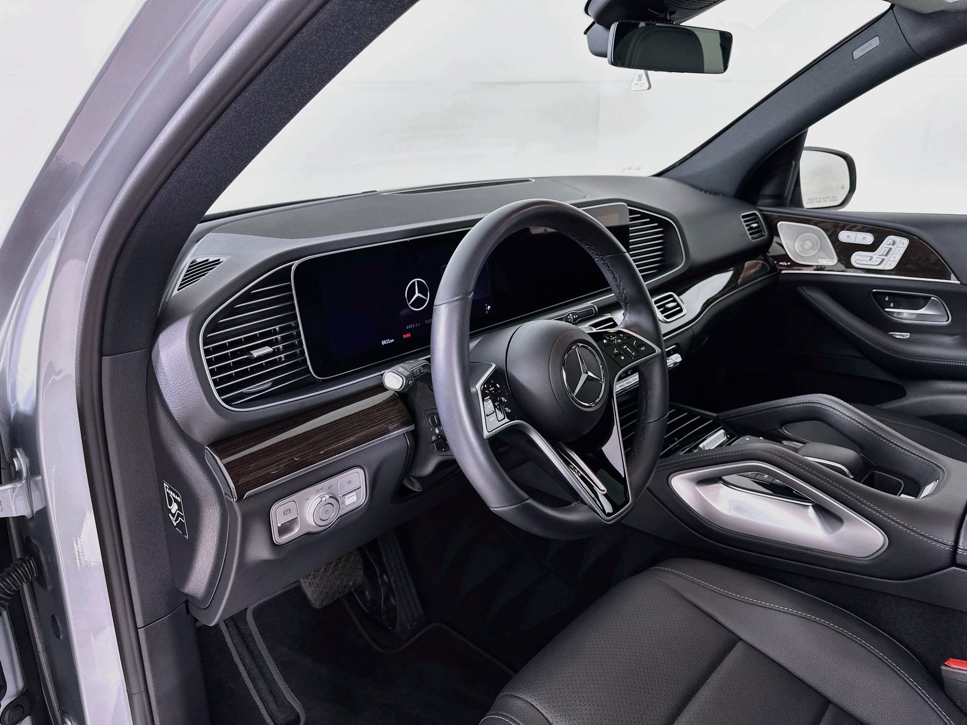 Used 2026 Mercedes-Benz GLE 350 4MATIC image 10