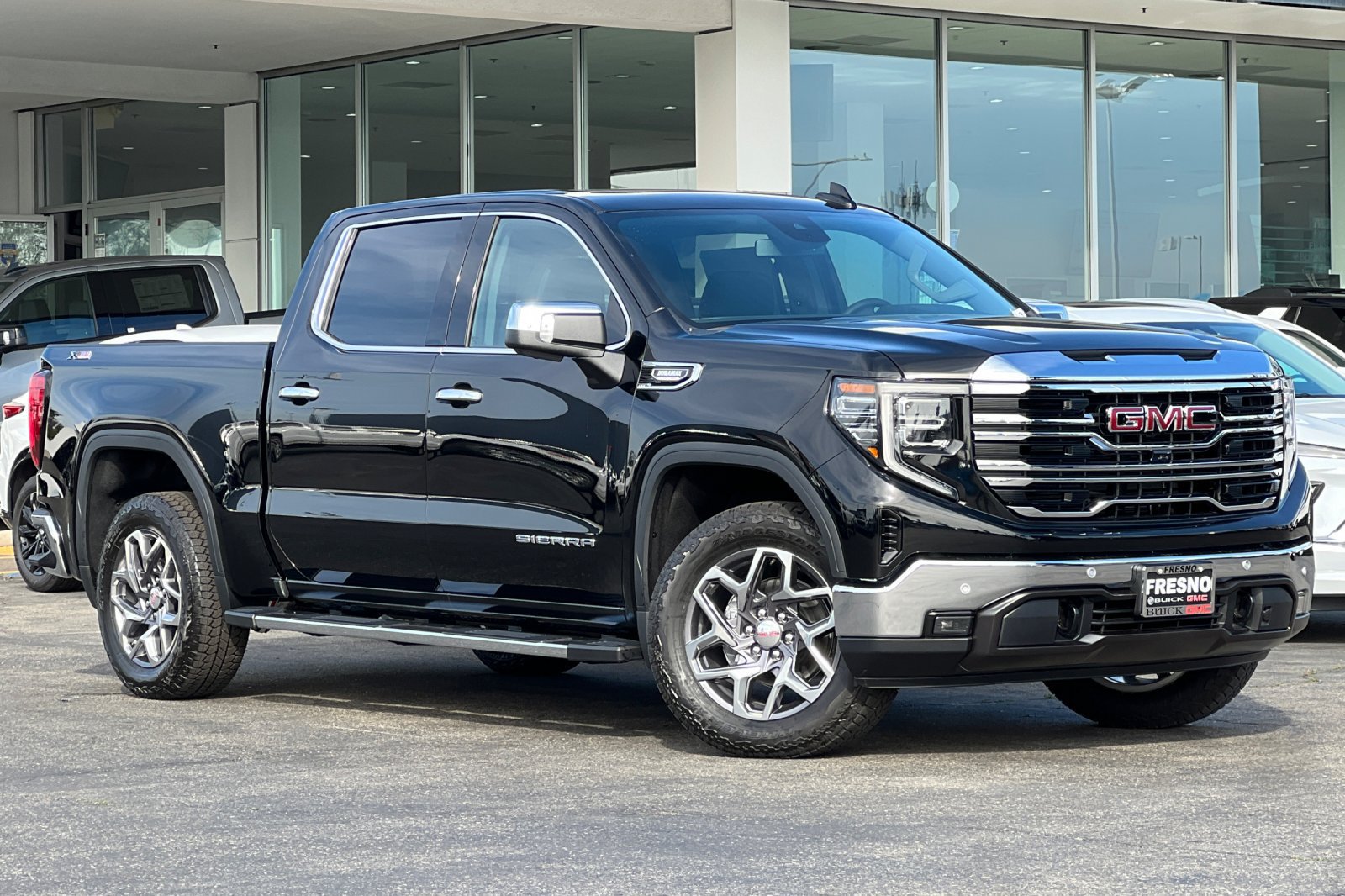 Used 2026 GMC Sierra 1500 SLT w/ SLT Premium Plus Package AWD/4WD image 45
