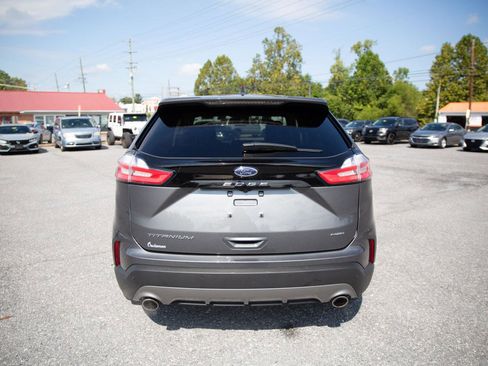 Used 2024 Ford Edge Titanium image 4