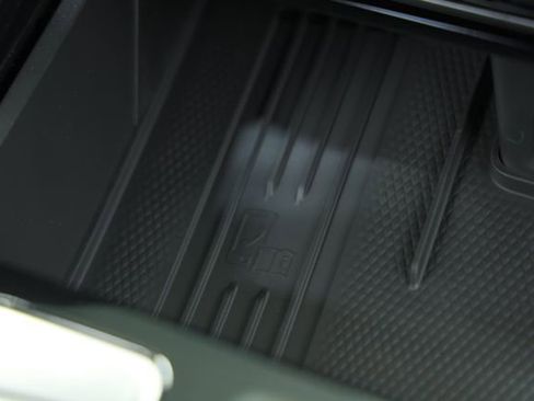 New 2026 Volkswagen Atlas Cross Sport SEL Premium R-Line AWD/4WD image 26