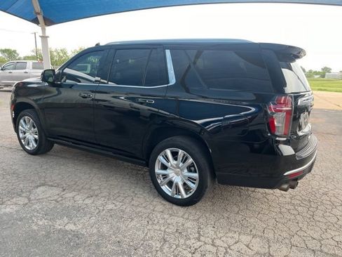 Used 2023 Chevrolet Tahoe High Country AWD/4WD image 6