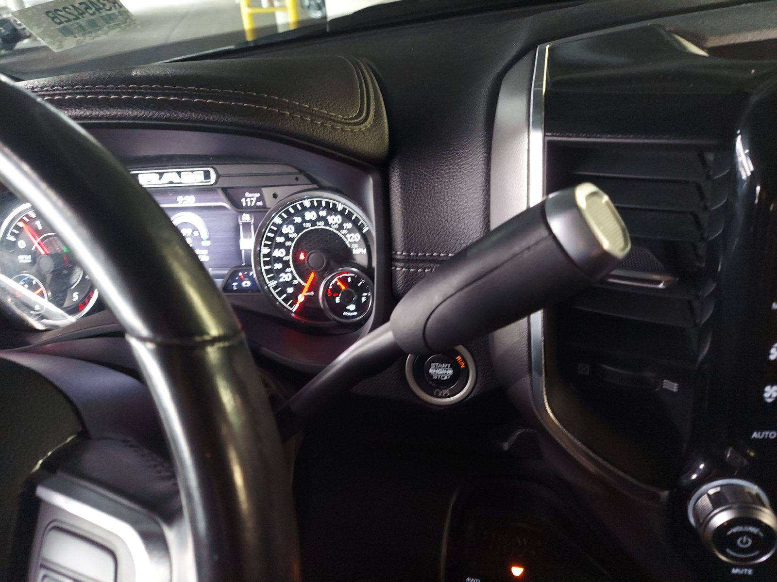 Used 2021 RAM 2500 Laramie AWD/4WD image 22