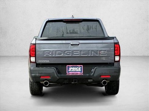 Used 2025 Honda Ridgeline RTL image 6