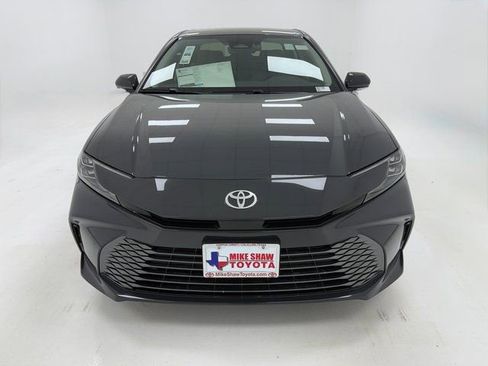 New 2026 Toyota Camry XLE FWD image 3