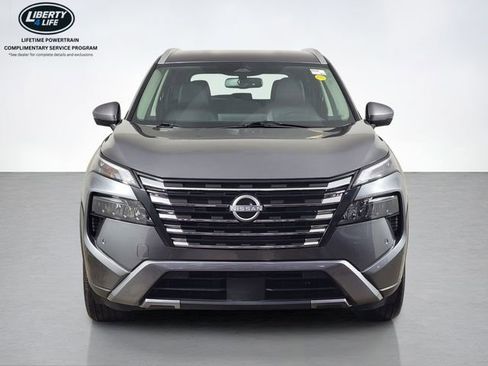 Used 2026 Nissan Rogue SL AWD/4WD image 8