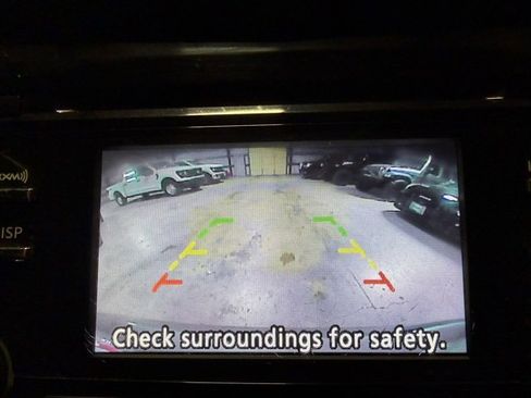 Used 2018 Nissan Rogue Sport S w/ S Appearance Package image 16