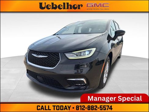 Used 2022 Chrysler Pacifica Touring-L FWD image 15