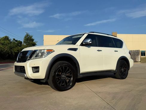 Used 2018 Nissan Armada Platinum w/ Captain Seat Package RWD image 2