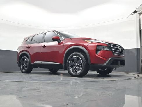 New 2026 Nissan Rogue SV w/ Cold Weather Package AWD/4WD image 14