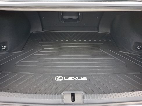 Used 2021 Lexus ES 300h w/ Premium Package FWD image 29