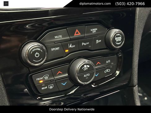 Used 2019 Chrysler 300 S w/ Safetytec Plus Group image 33