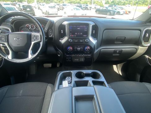 Used 2020 Chevrolet Silverado 1500 RST AWD/4WD image 18