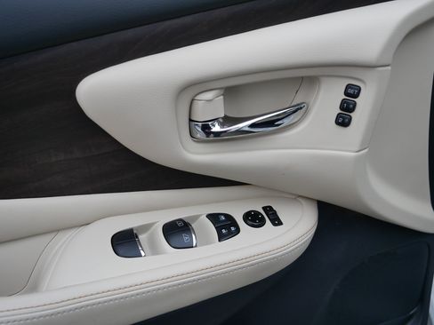 Certified 2024 Nissan Murano Platinum w/ Cargo Package image 19