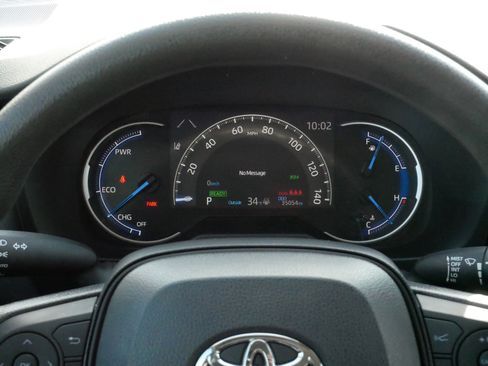 Certified 2024 Toyota RAV4 XLE image 21