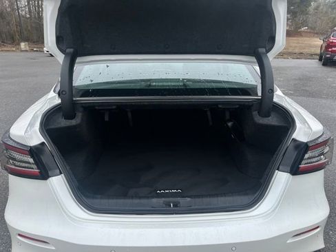 Used 2021 Nissan Maxima 3.5 SV w/ Floor Mat Group image 17