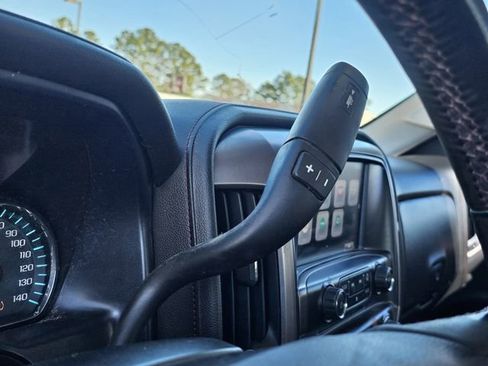 Used 2018 GMC Sierra 1500 SLT w/ All Terrain Package image 22