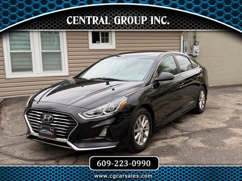 Used 2019 Hyundai Sonata SE image 1