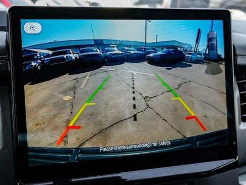 Used 2024 Ford Expedition Max XLT image 34