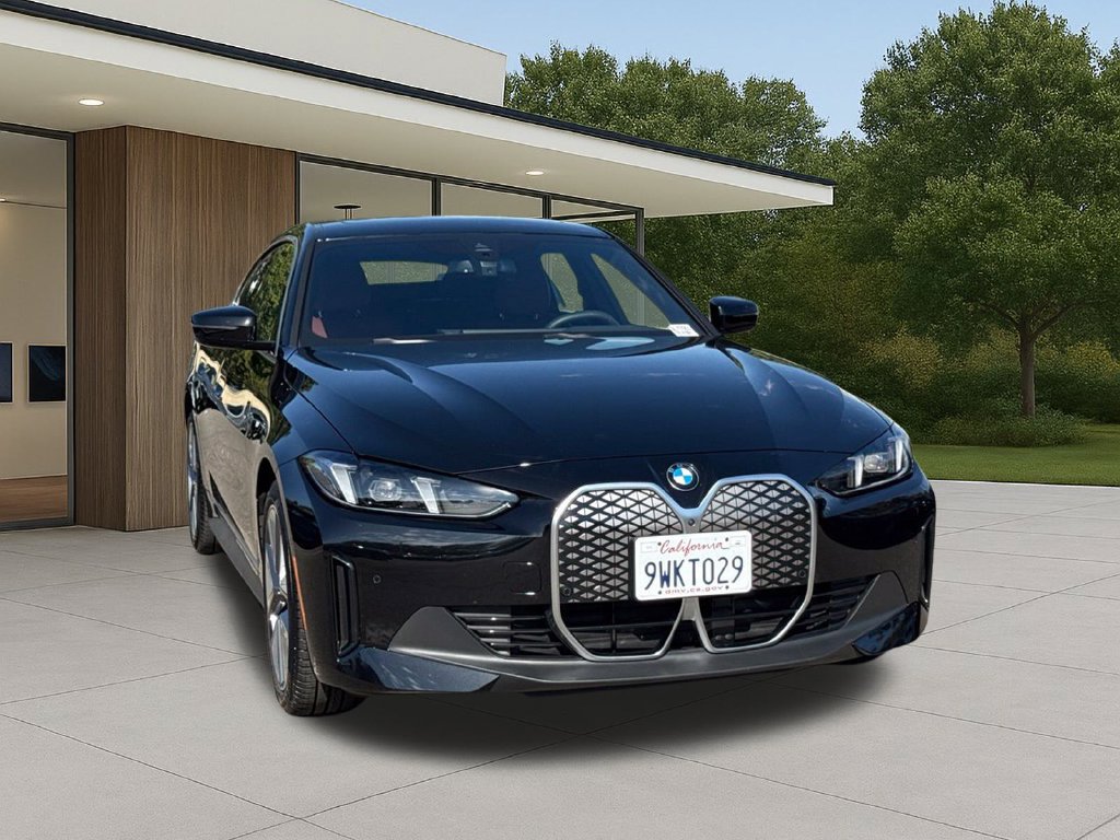 Used 2026 BMW i4 eDrive40 w/ Premium Package RWD image 5