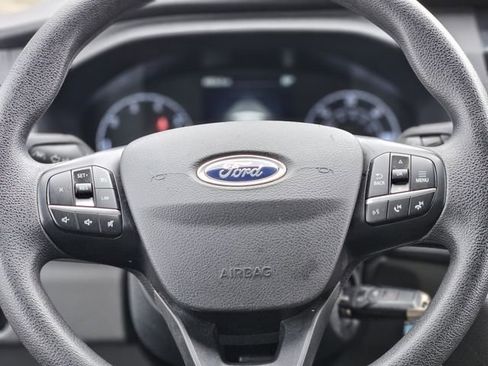 Used 2023 Ford Transit 350 XLT image 17