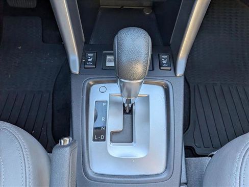 Used 2017 Subaru Forester 2.5i Limited image 12