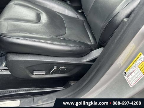 Used 2017 Ford Edge Titanium w/ Equipment Group 301A AWD/4WD image 18