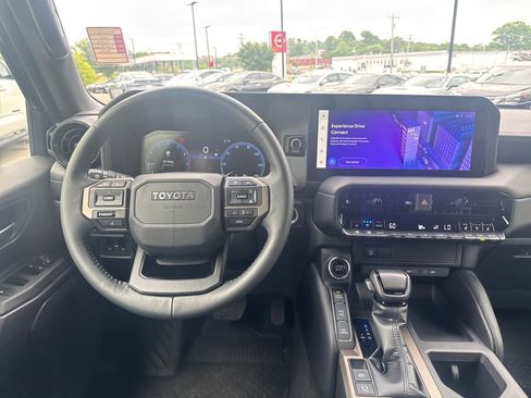 Used 2025 Toyota Land Cruiser AWD/4WD image 24