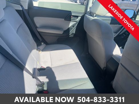 Used 2018 Subaru Forester 2.5i Premium image 20