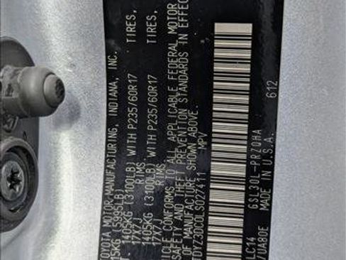 Used 2020 Toyota Sienna XLE Premium image 25