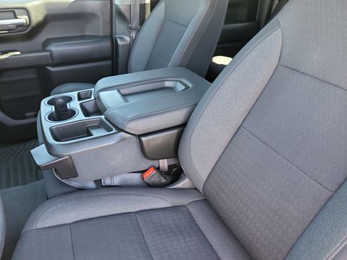 Used 2023 Chevrolet Silverado 1500 Custom image 13