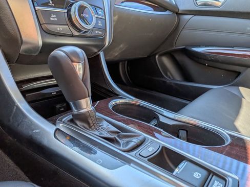 Used 2016 Acura TLX image 14