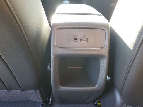 New 2026 Chevrolet Trax LT image 12