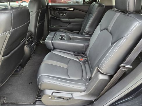 Certified 2023 Honda Pilot Touring image 18