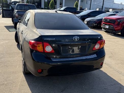 Used 2009 Toyota Corolla CE FWD image 6