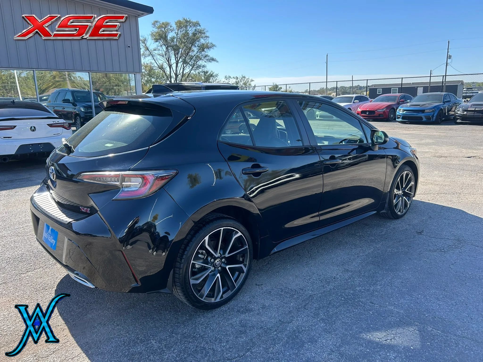 Used 2021 Toyota Corolla XSE FWD image 7
