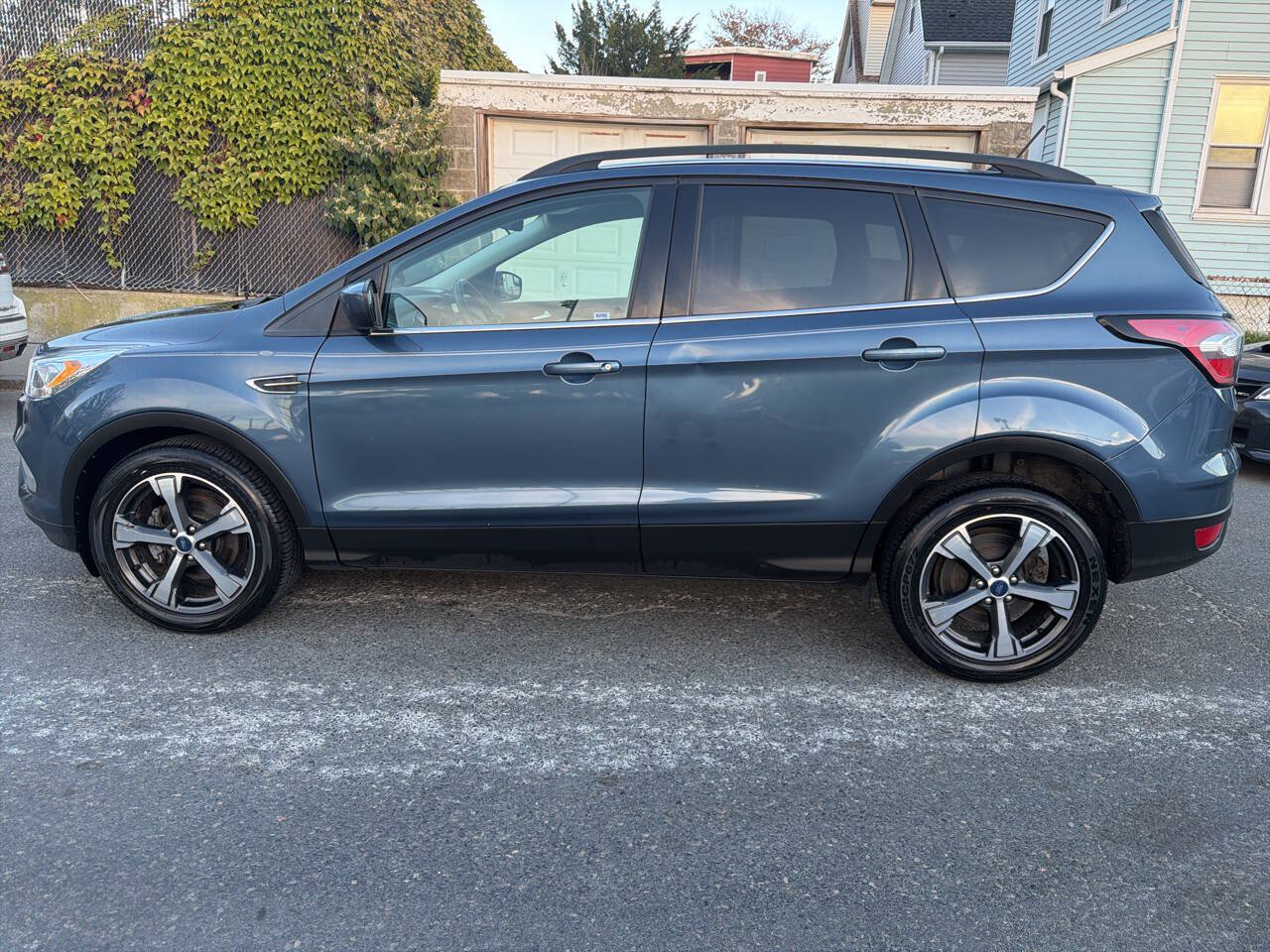 Used 2018 Ford Escape SEL FWD image 7