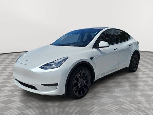 Used 2021 Tesla Model Y Long Range AWD/4WD image 4