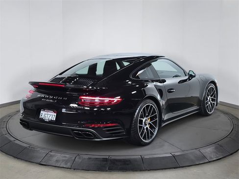 Used 2019 Porsche 911 Turbo S image 7
