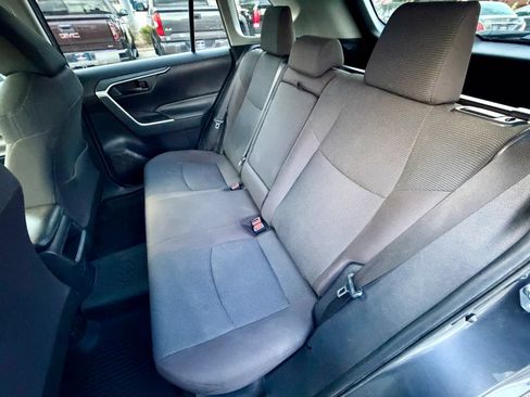 Used 2020 Toyota RAV4 LE w/ All Weather Liner Package AWD/4WD image 9
