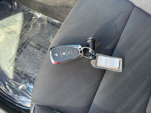 Used 2025 Chevrolet TrailBlazer LT image 23