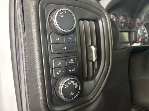 Used 2025 Chevrolet Silverado 2500 W/T w/ WT/CX Safety Package image 19